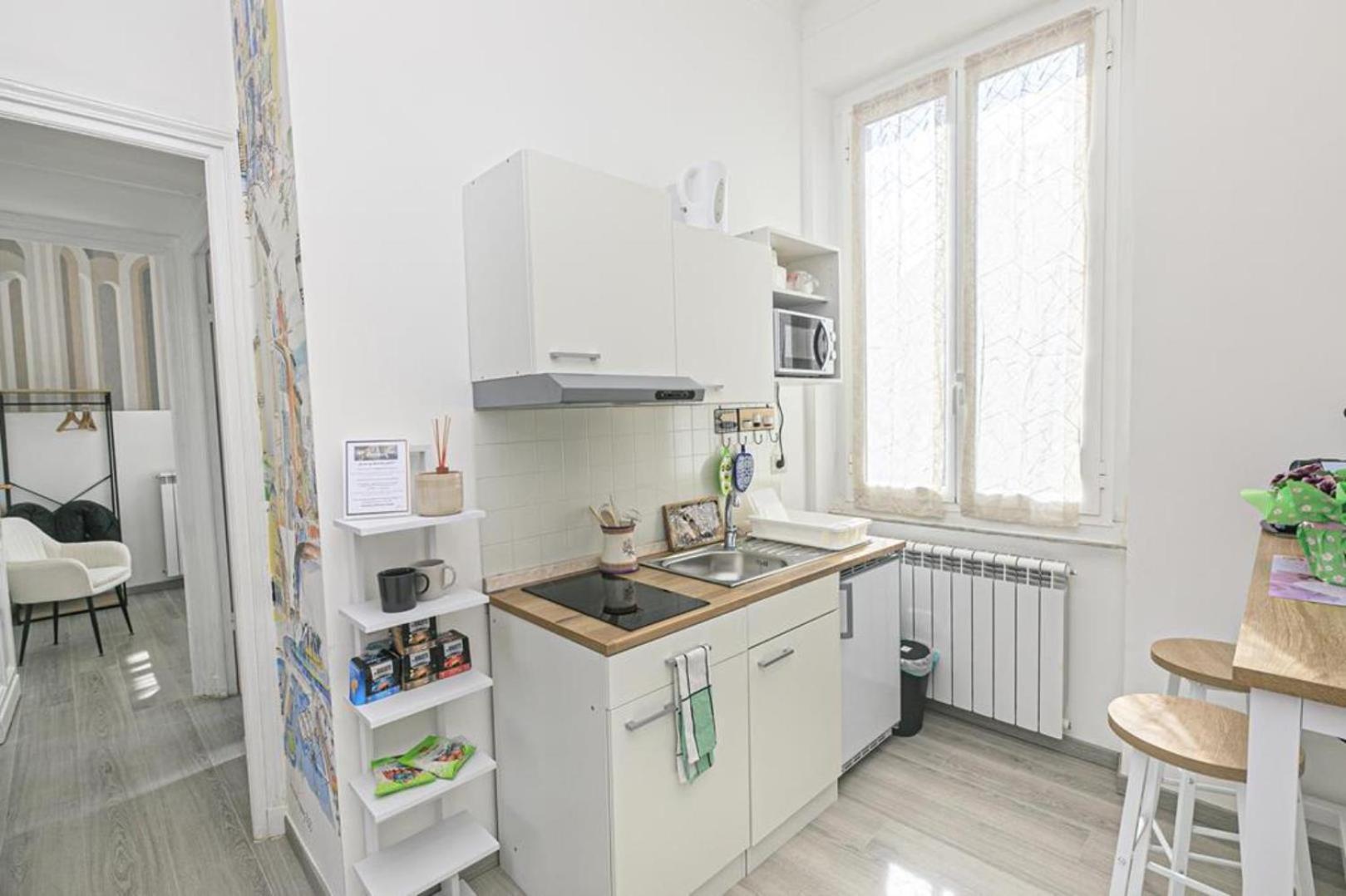 Plein Ciel - Attico Vicino Al Centro - Parcheggio Privato Genua